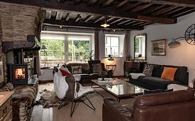 Bouillon, Au Faubourg De France, Face A La Semois